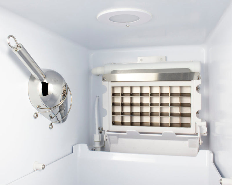 Summit | Built-In Outdoor 50 lb. Clear Icemaker (BIM47OS)